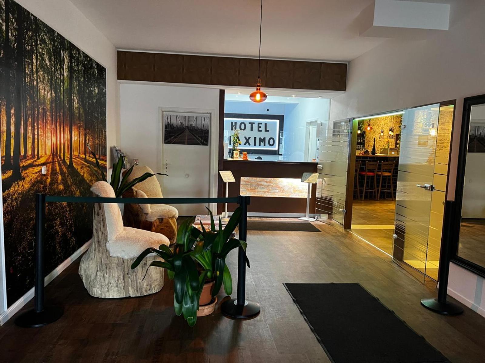 Hotel Maximo Пиннеберг Экстерьер фото