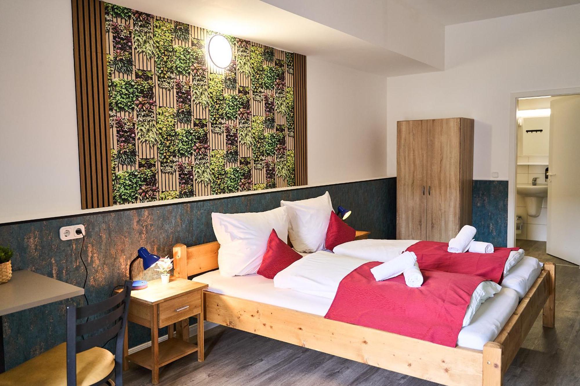 Hotel Maximo Пиннеберг Экстерьер фото