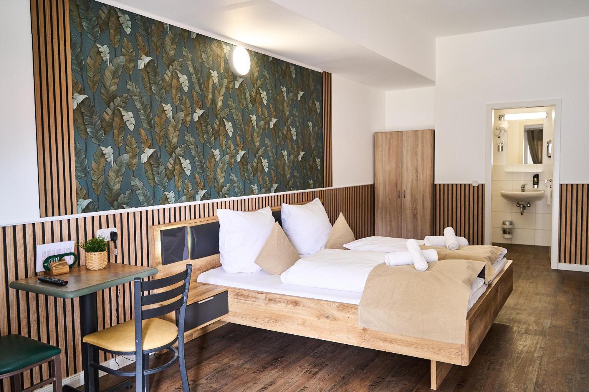 Hotel Maximo Пиннеберг Экстерьер фото